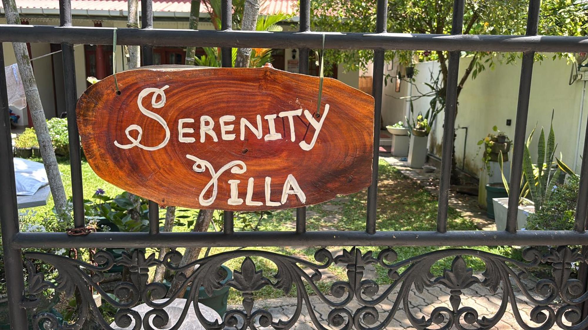 Serenity Villa Хикадува Екстериор снимка