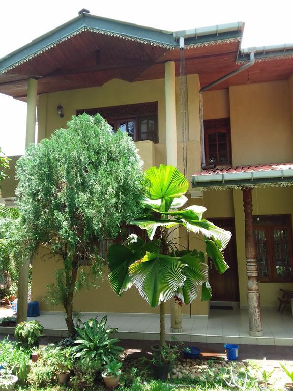 Serenity Villa Хикадува Екстериор снимка
