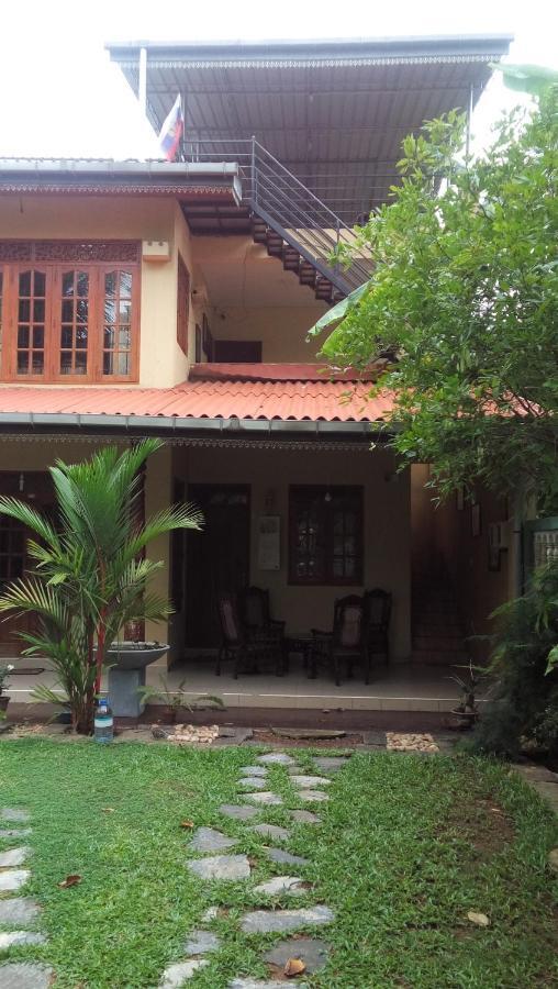 Serenity Villa Хикадува Екстериор снимка